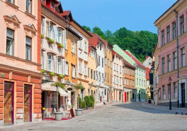 Một con phố cổ ở Ljubljana - Ảnh: whattoseein Một con phố cổ ở Ljubljana - Ảnh: whattoseein