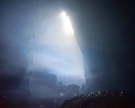 son-doong-dep-thon-thuc-qua-ong-kinh-du-khach-viet-ivivu-17