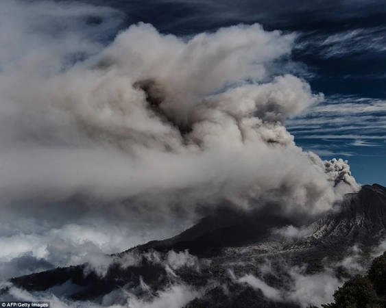 Núi lửa Turrialba ở Cartago (Costa Rica) hoạt động vào tháng 1/2017. Núi lửa Turrialba ở Cartago (Costa Rica) hoạt động vào tháng 1/2017.