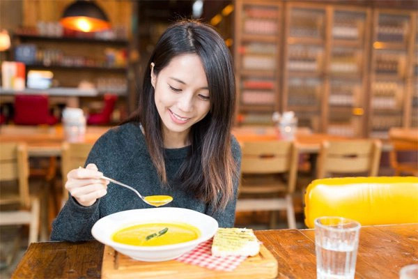 ăn soup hàng ngày