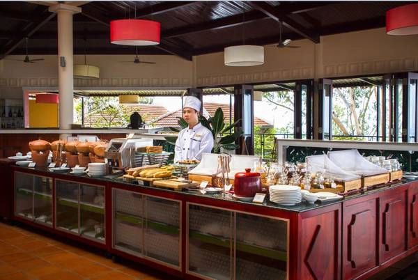 Các món ăn ở nhà hàng rất đa dạng và phong phú. Ảnh: victoriahotels.asia