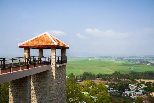 Không gian lãng mạn ở Victoria Núi Sam Lodge. Ảnh: victoriahotels.asia
