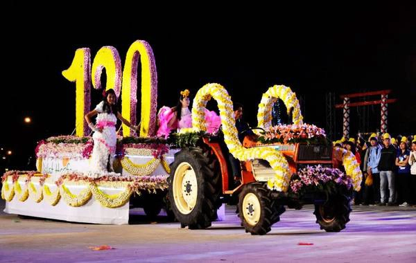 Trình diễn Carnaval Hoa Đà Lạt. Ảnh: Baodongnai