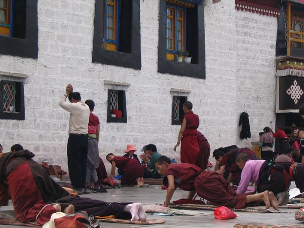 ở Lhasa ở Lhasa