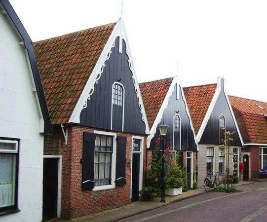 Một góc phố với những căn nhà lãng mạn ở Den Hoorn - Ảnh: texel.net Một góc phố với những căn nhà lãng mạn ở Den Hoorn - Ảnh: texel.net
