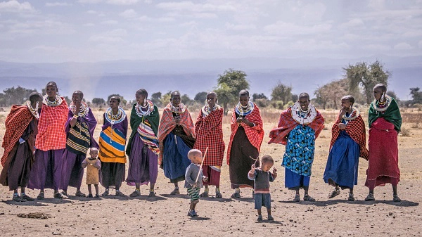 Đàn ông Maasai được cưới nhiều vợ Đàn ông Maasai được cưới nhiều vợ