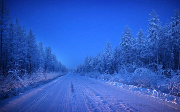 Đây là con đường duy nhất dẫn tới Oymyakon