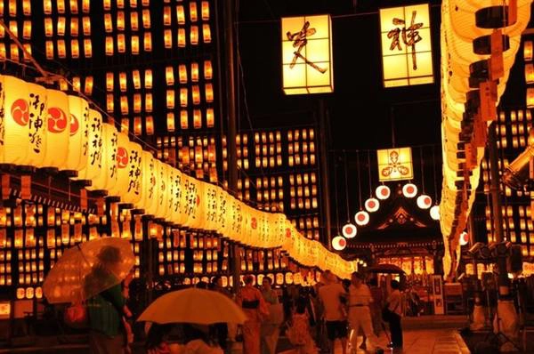 le-hoi-den-long-nhat-ban-ivivu-4