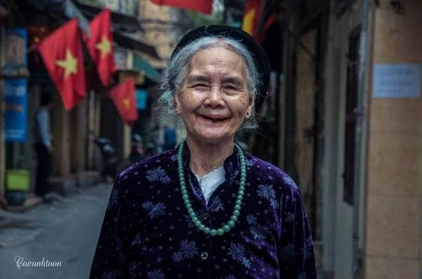 Lòng người Hà Nội náo nức mong chờ (Ảnh: Cao Anh Tuấn)