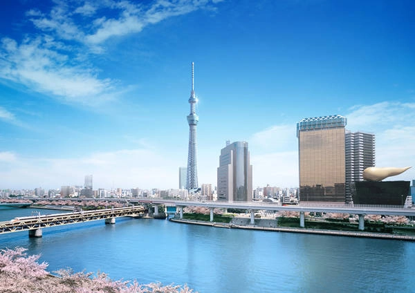 Tháp Tokyo Skytree nhìn từ xa