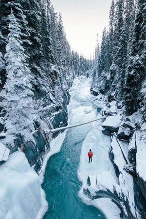 Công viên quốc gia Kootenay, British Columbia. Công viên quốc gia Kootenay, British Columbia.