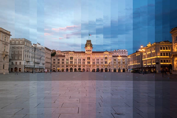 Quảng trường Trieste, Italy. Quảng trường Trieste, Italy.