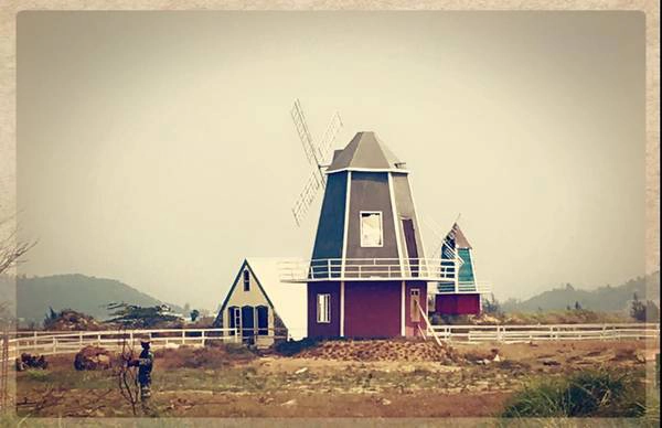 Không chỉ có cối xay gió…. nơi bí mật này còn có rất rất nhiều điều hay ho khác đang chờ bạn khám phá.