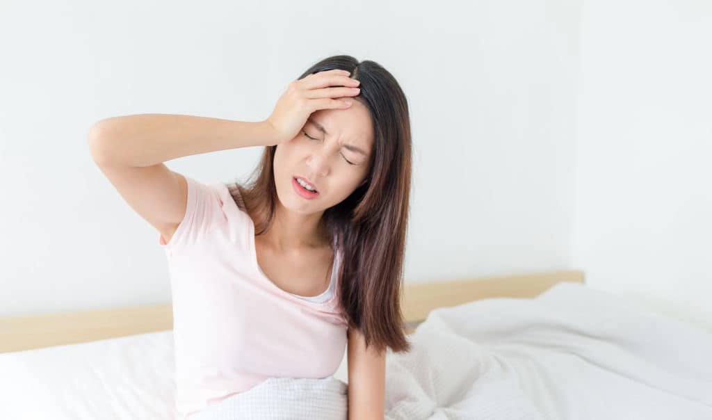 Thuốc Remdesivir có thể khiến người bệnh gặp tình trạng nhức đầu dữ dội khi sử dụng