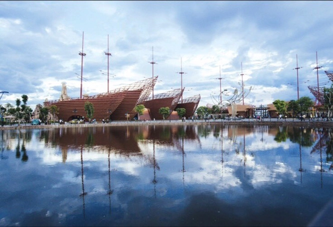 thuong-hoi-an-dung-den-va-di-voi-vang-ivivu-8