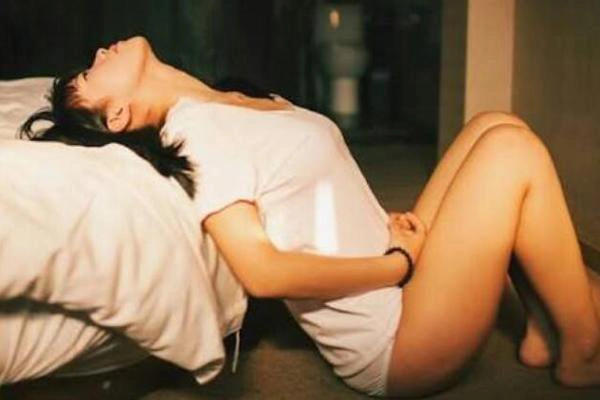 tự sướng nhiều