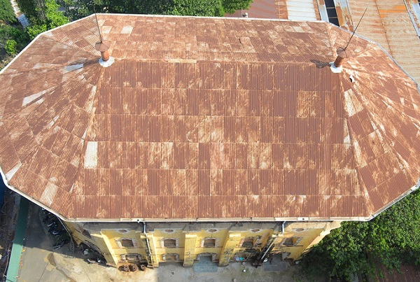 Thuỷ đài (đài nước) nằm trong khuôn viên Tổng Công ty Cấp nước Sài Gòn - Sawaco (quận 3, TP HCM) được người Pháp xây dựng vào năm 1886 và chưa một lần tu sửa. Đây là một trong hai thuỷ đài xưa nhất của Sài Gòn và Đông Dương. Hiện Sài Gòn có khoảng gần 10 thuỷ đài đã hơn 45 năm xây dựng. Thuỷ đài đầu tiên được xây dựng tại vị trí hồ Con Rùa trong giai đoạn 1878 - 1880 nhưng đã bị đập bỏ năm 1921. Thuỷ đài (đài nước) nằm trong khuôn viên Tổng Công ty Cấp nước Sài Gòn - Sawaco (quận 3, TP HCM) được người Pháp xây dựng vào năm 1886 và chưa một lần tu sửa. Đây là một trong hai thuỷ đài xưa nhất của Sài Gòn và Đông Dương. Hiện Sài Gòn có khoảng gần 10 thuỷ đài đã hơn 45 năm xây dựng. Thuỷ đài đầu tiên được xây dựng tại vị trí hồ Con Rùa trong giai đoạn 1878 - 1880 nhưng đã bị đập bỏ năm 1921.
