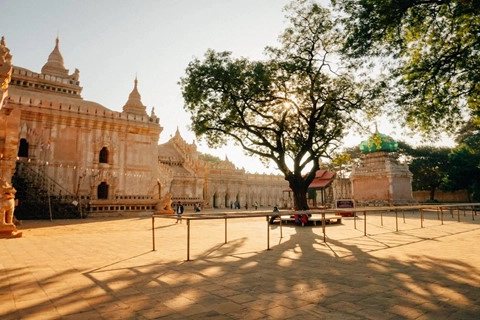 tieng-vo-ngua-len-loi-giua-nhung-khu-den-o-myanmar-ivivu-5