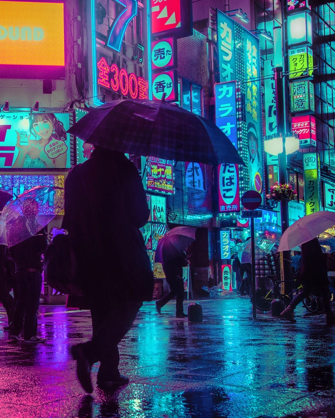 Một trong những điều gây ấn tượng với du khách khi đến Tokyo lần đầu là ánh đèn neon từ bảng hiệu quảng cáo chằng chịt khắp phố. Nhất là khi về khuya, đường phố càng vắng càng làm nổi bật màu sắc chói mắt. Chính vì vậy mà Liam Wong, một nhiếp ảnh gia tự do đã ghi lại hình ảnh này.