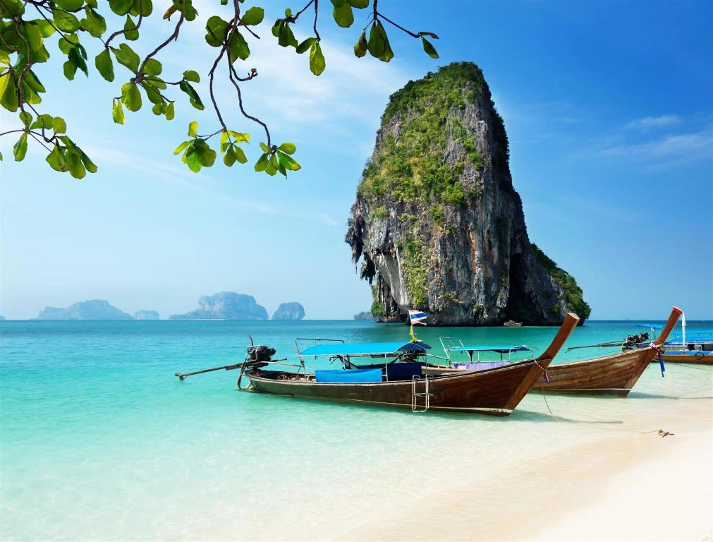 Railay-Beach-Thailand-ivivu