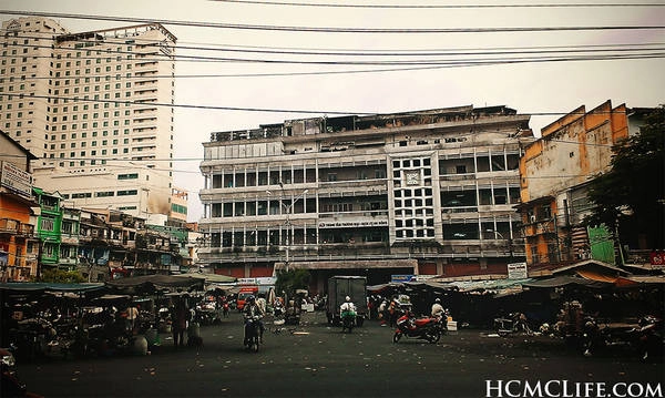 Chợ An Đông.