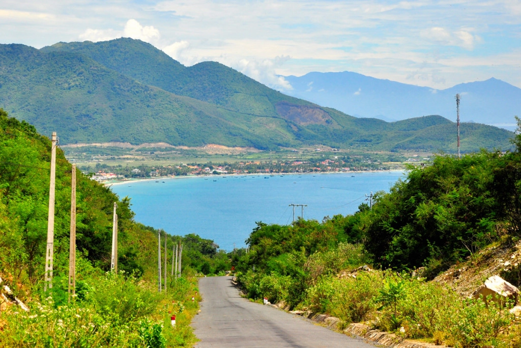 Vịnh Ninh Vân yên bình