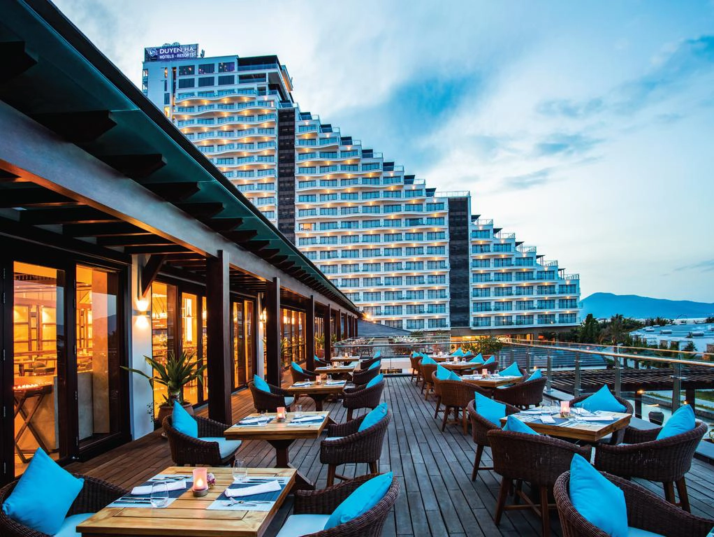 3-resort-cam-ranh-nha-trang-ivivu-9