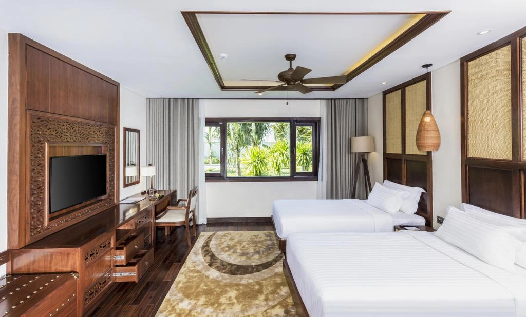 3-resort-cam-ranh-nha-trang-ivivu-10