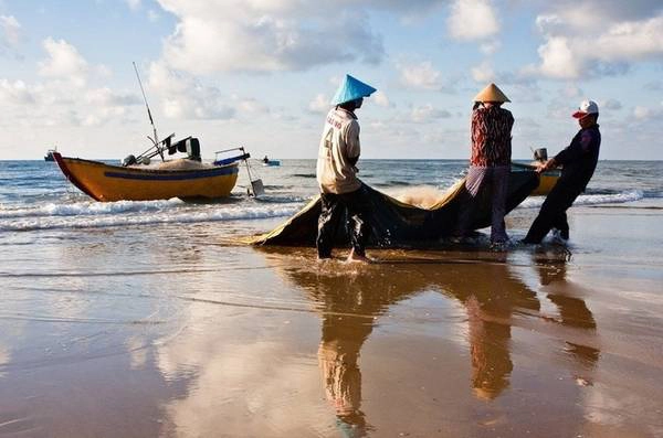 Buổi sáng trên biển. Ảnh: Peter Phạm Buổi sáng trên biển. Ảnh: Peter Phạm