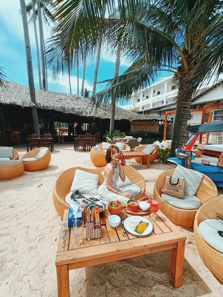 Chameleon-Beach-Bar-ivivu-5