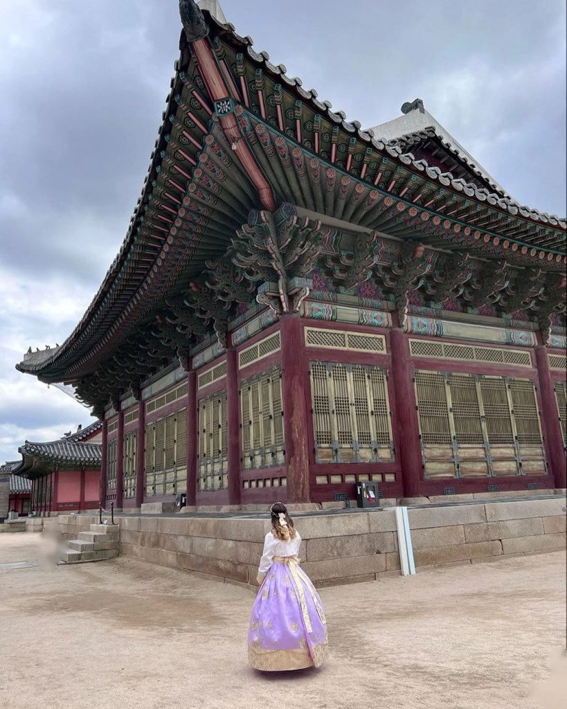 Cung điện Gyeongbok. Ảnh: emilypunk19