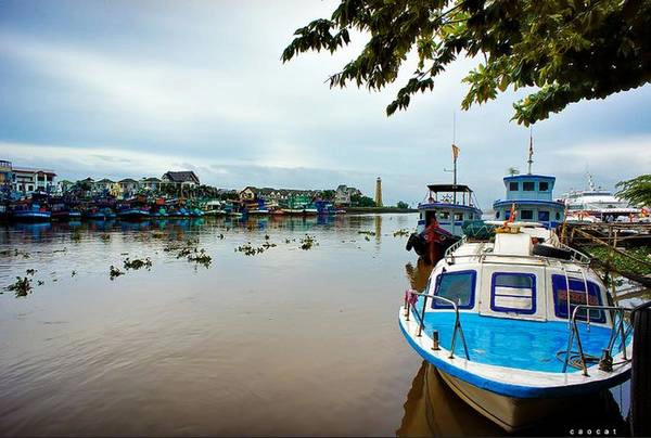 Bến tàu Rạch Giá. Ảnh: Cát Cao/flickr.com