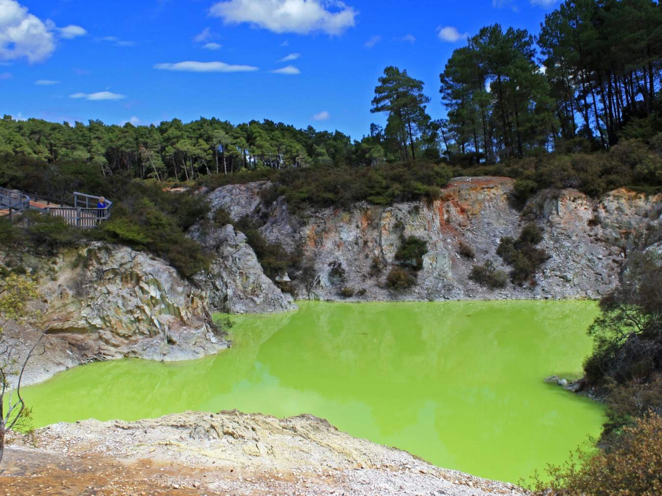 Waiotapu-New-Zealand-ivivu-1