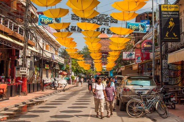Một góc phố của Phnom Penh. Một góc phố của Phnom Penh.