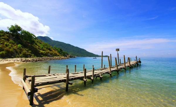 Vẻ đẹp hoang sơ và bình yên của Cù Lao Chàm nhất định sẽ khiến du khách không muốn rời xa. Vẻ đẹp hoang sơ và bình yên của Cù Lao Chàm nhất định sẽ khiến du khách không muốn rời xa.