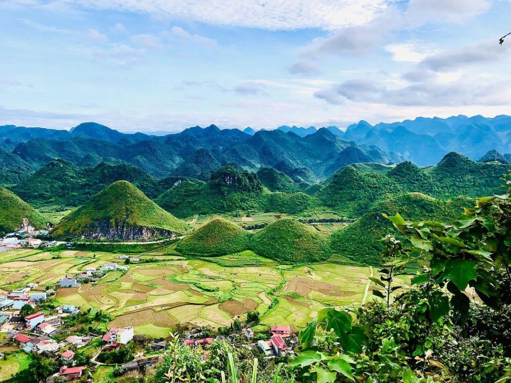 Núi đôi Cô Tiên. Ảnh: nhungtran.travel