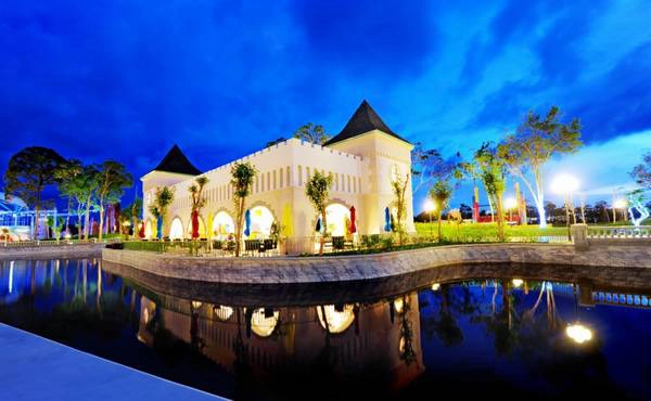 Nhà hàng sang trọng tại Vinpearlland Phú Quốc.