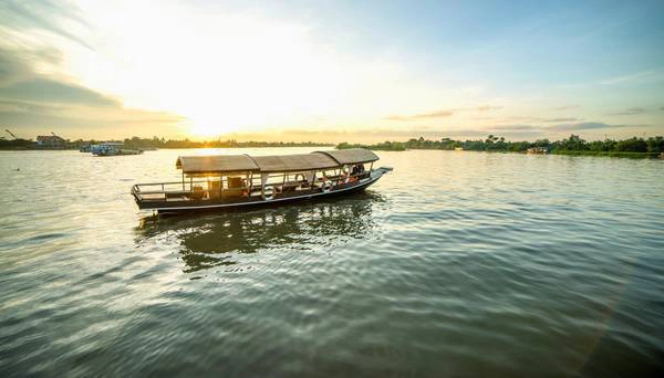 Phần lớn du thuyền của Victoria đều được thiết kế bằng những vật liệu thiên nhiên. Ảnh: victoriahotels.asia Phần lớn du thuyền của Victoria đều được thiết kế bằng những vật liệu thiên nhiên. Ảnh: victoriahotels.asia