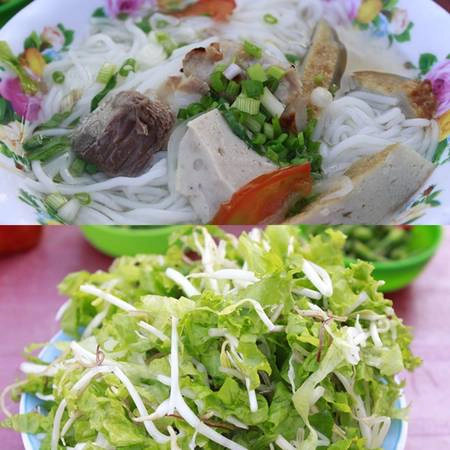 Đừng quên thưởng thức món bún cá ngon "quên lối về" ngay trước bến Tàu. Món này ăn kèm với rau xà lách thái vụn theo kiểu người Khánh Hòa, mắm tỏi và ớt xanh mới đúng điệu. Đừng quên thưởng thức món bún cá ngon "quên lối về" ngay trước bến Tàu. Món này ăn kèm với rau xà lách thái vụn theo kiểu người Khánh Hòa, mắm tỏi và ớt xanh mới đúng điệu.