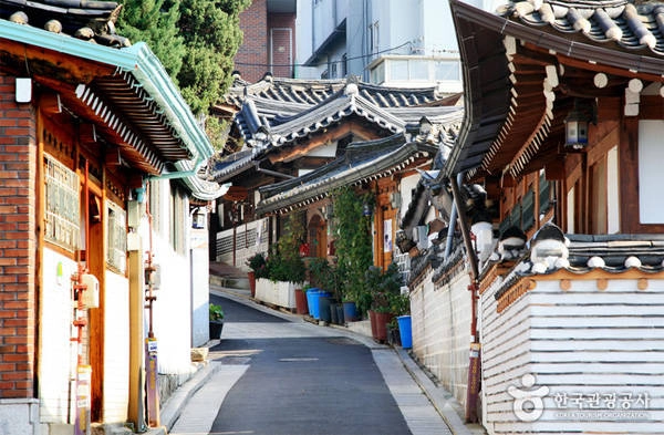 Khu làng Bukchon Hanok đặc trưng Hàn Quốc ở thủ đô Seoul