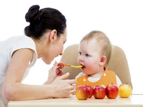 Trẻ 16 tháng tuổi cân nặng bao nhiêu là vừa?
