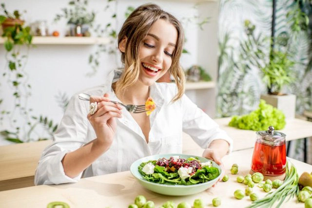 trễ kinh 2 tháng ở tuổi dậy thì có sao không