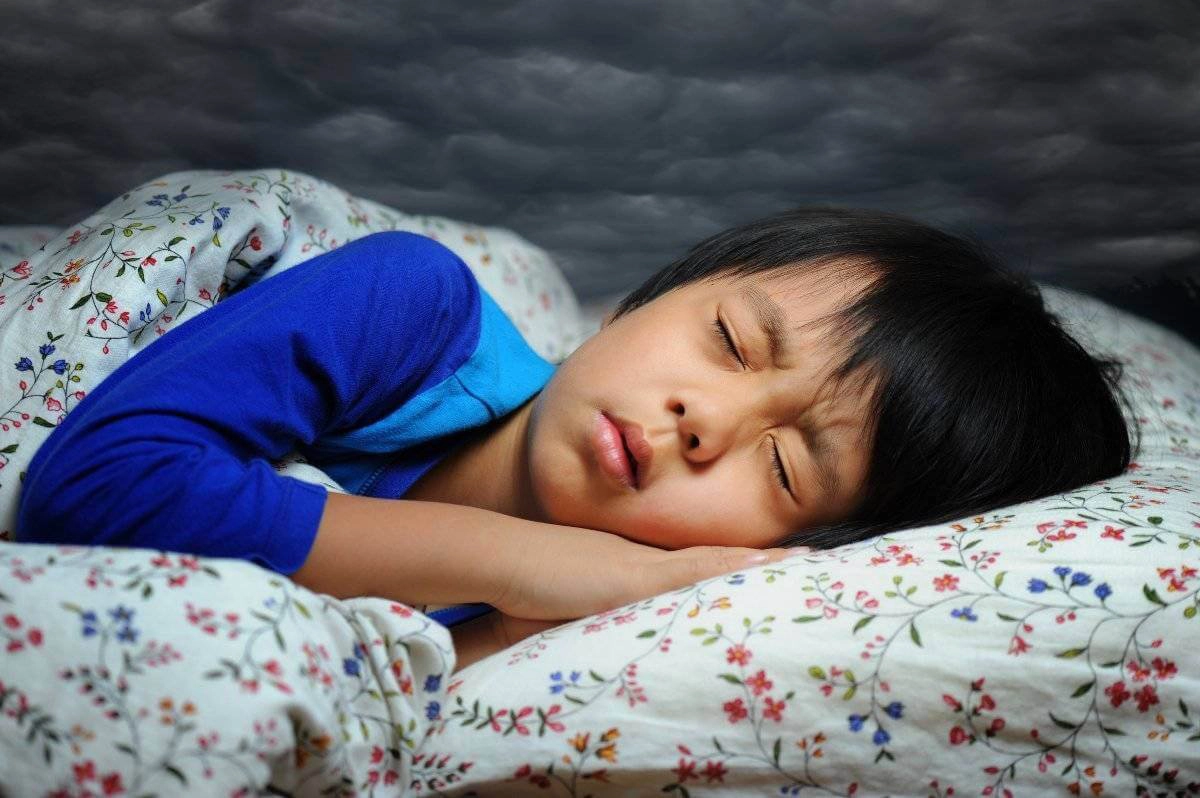ác mộng mơ ngủ