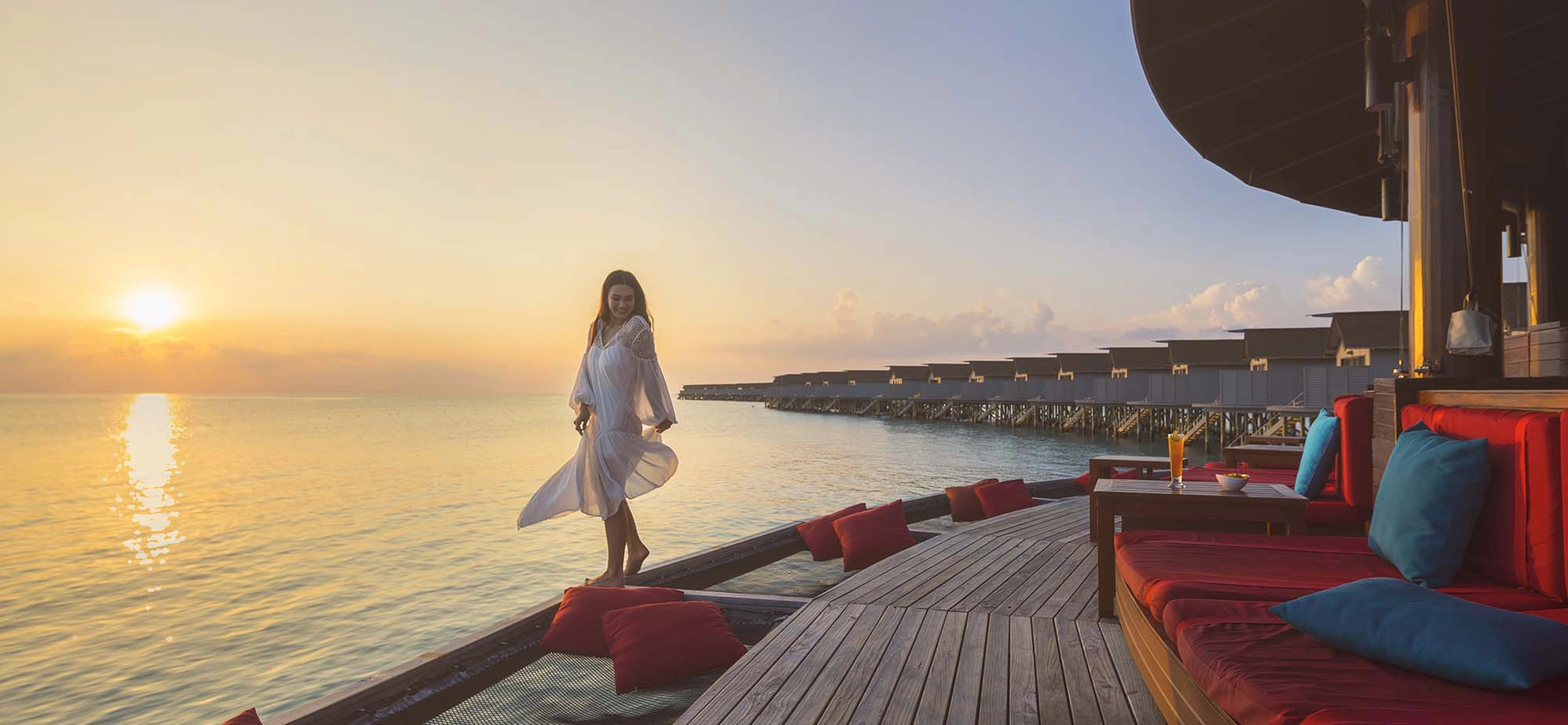 Centara-Ras-Fushi-Resort-Spa-Maldives-ivivu-2