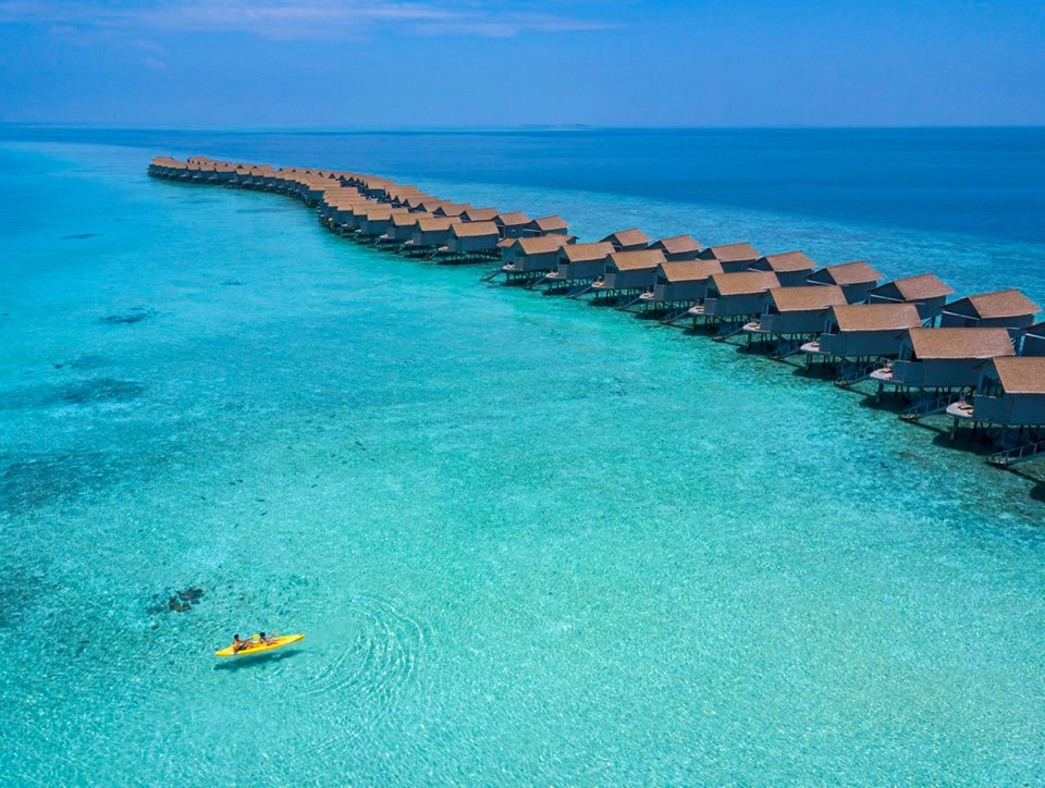 Centara-Ras-Fushi-Resort-Spa-Maldives-ivivu-15