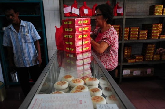 Một cửa hàng bánh trung thu tại thủ đô Jakarta, Indonesia.