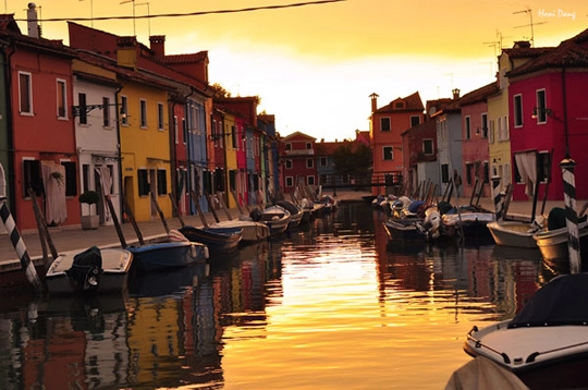 Hoàng hôn Burano, Venice - iVIVU.com