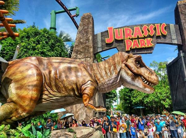 Khu The Lost World được xây dựng theo 2 bộ phim bom tấn: Công viên kỷ Jura ( Jurassic Park) và Thế giới nước (Waterworld), dành cho người hâm mộ 2 bộ phim này. Ảnh: octavianson
