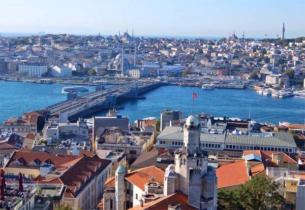 Một góc thành phố Istanbul. Một góc thành phố Istanbul.