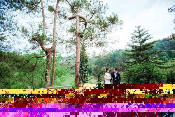 Mộ vua Guhuyeong: Vua Guhuyeong là vị vua thứ 10 của vương quốc Gaya. Ông trị vì 11 năm cho đến khi chuyển giao quyền lực cho vua Beopheung của Vương quốc Silla vào năm 532. Ngôi mộ được xây dựng ở giữa sườn đồi, có hình dáng độc đáo gồm các bậc thang và 7 tầng. Trong đó, vị trí cao nhất của ngôi mộ là 7,15 m. Ảnh: Sancheong.